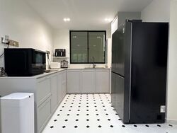 Pinevale (D18), Condominium #607082461